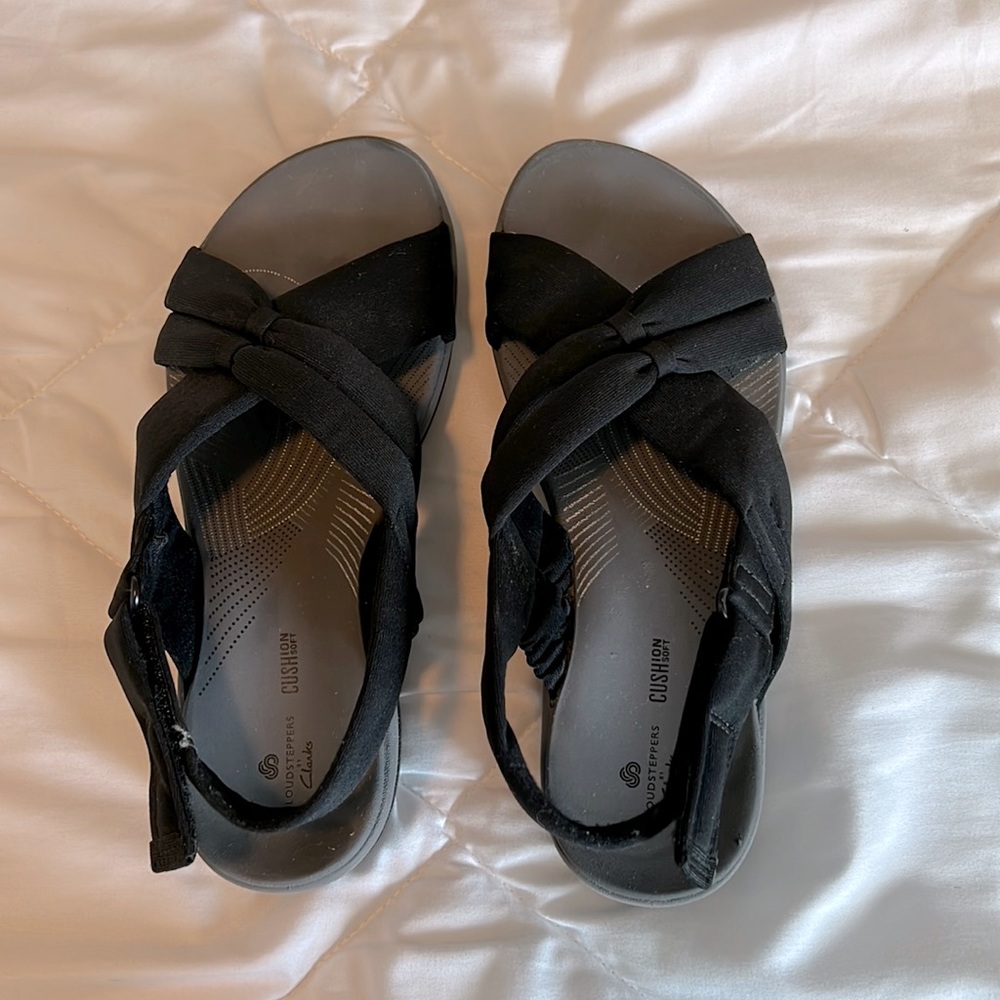 Clarks Cloudsteppers Sandals